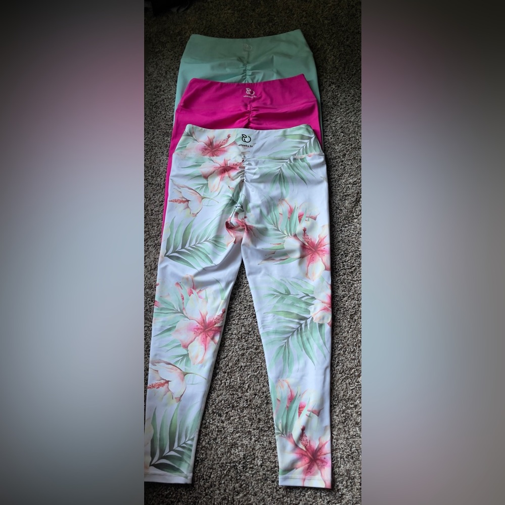 Cheeky fit Scrunch Back Leggings